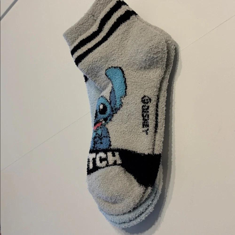 Disney 2 Pack Stitch Fuzzy Cozy Crew Socks